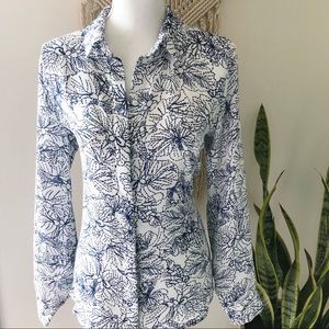H&M Blue and White Floral Blouse | Size 10 NWT